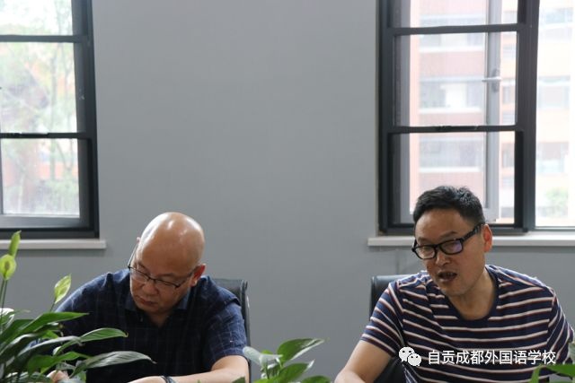 自貢市外國語學(xué)校--加強安全工作，構(gòu)建安全校園