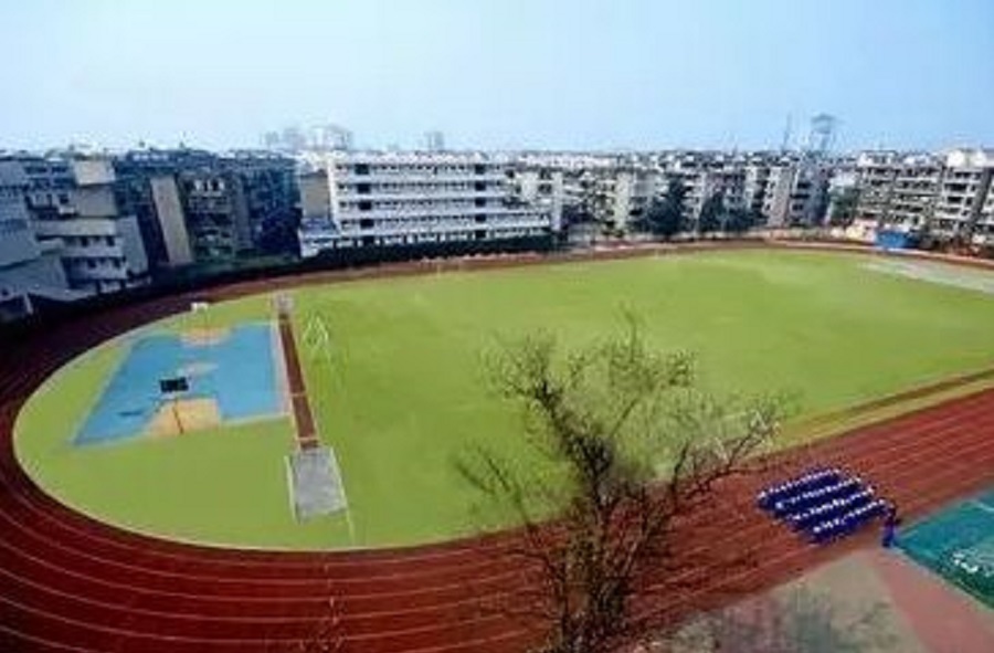 成都實(shí)外新都五龍山學(xué)校校園環(huán)境怎么樣？