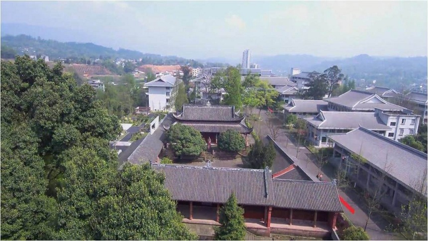 名山中學(xué)教學(xué)質(zhì)量怎么樣？