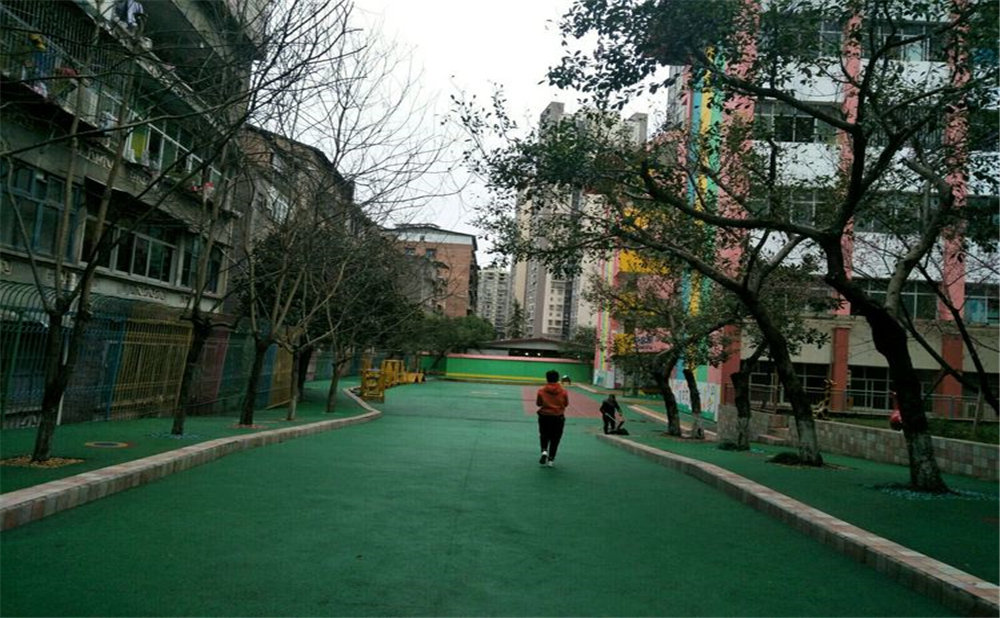 巴中春蕾國(guó)際學(xué)校環(huán)境怎么樣？