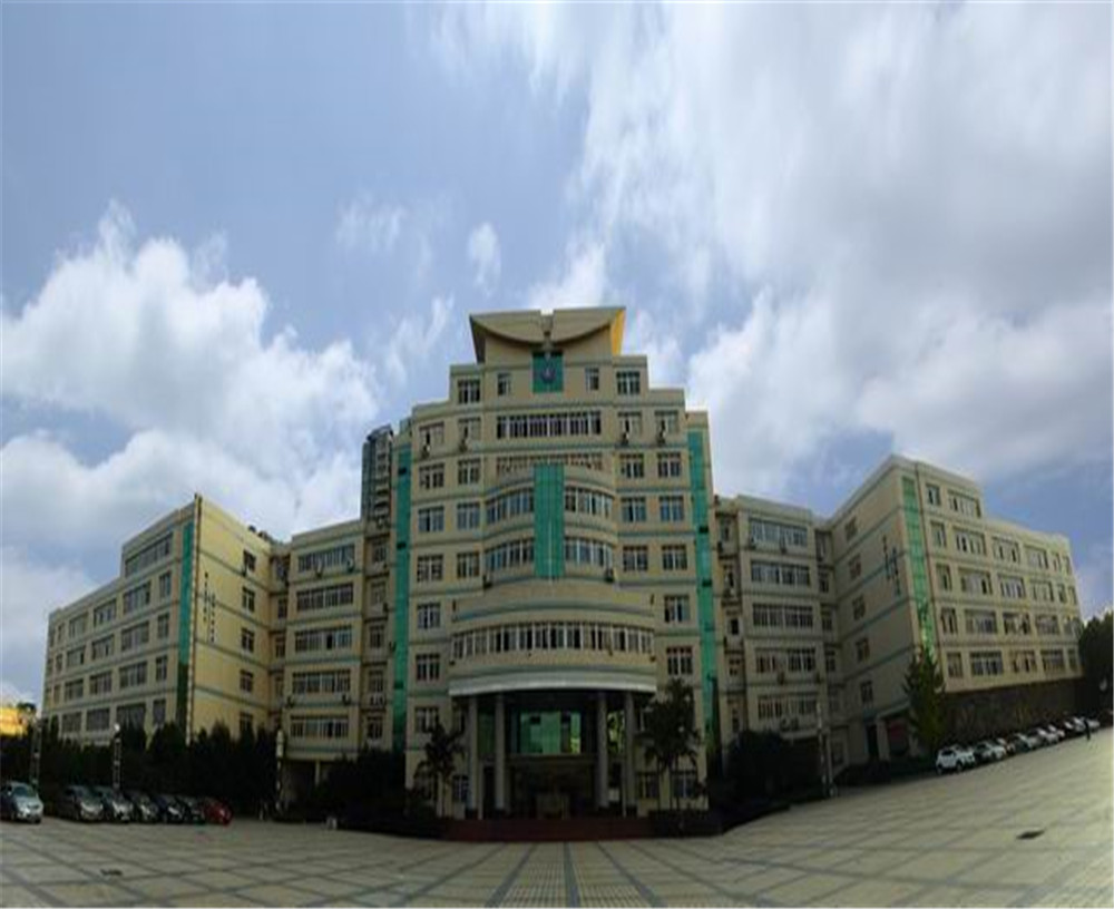 達(dá)州市第一中學(xué)2020年中考錄取分?jǐn)?shù)線多少分？