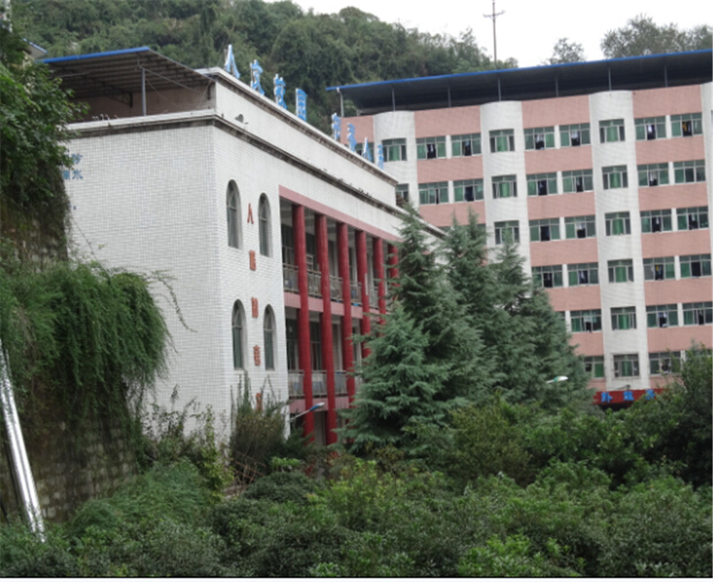 達州新世紀學(xué)校詳細地址在什么地方？