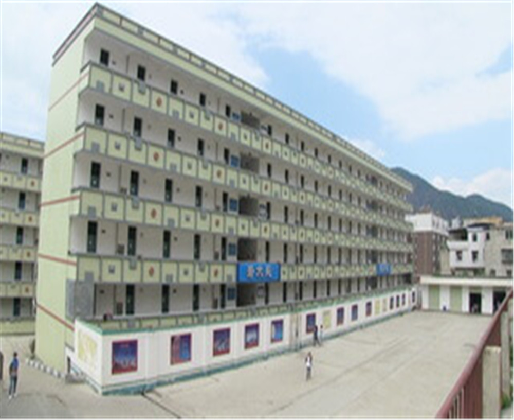 四川省鹽邊縣漁門中學(xué)學(xué)校詳細(xì)地址在什么地方？