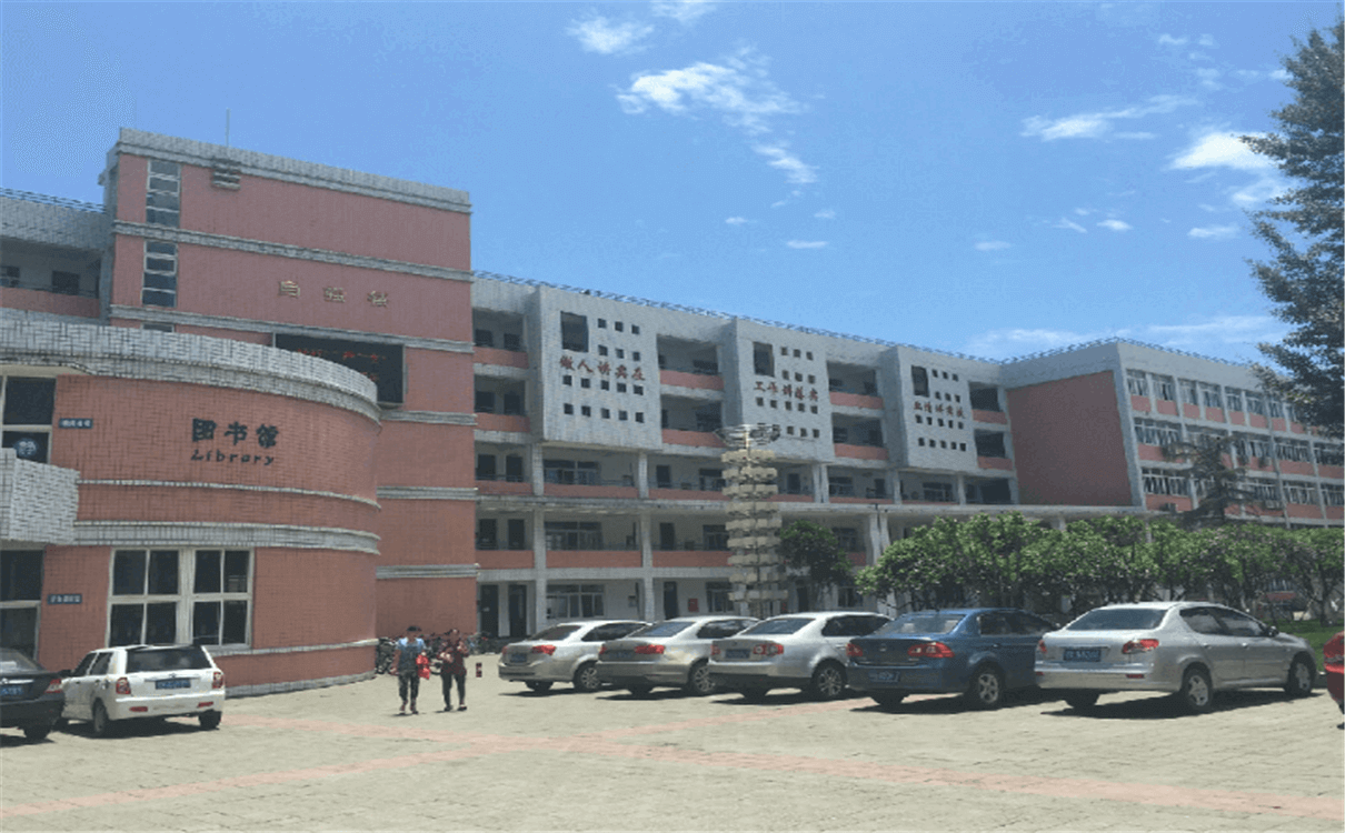 成都市籍田中學高中部的錄取分數(shù)是多少？