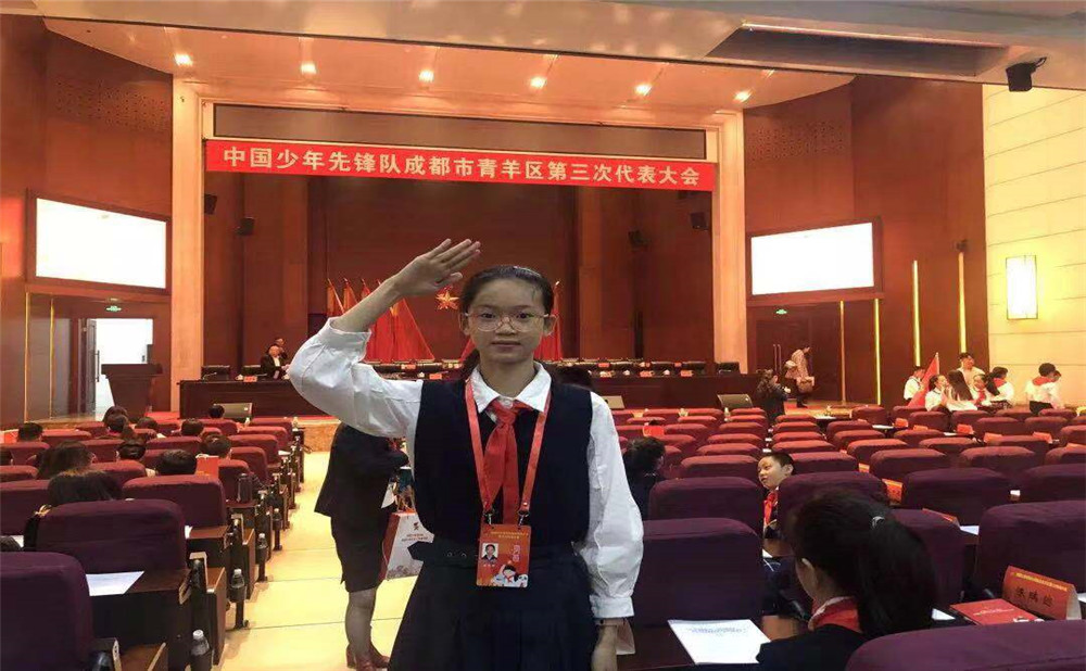 成都成飛中學(xué)錄取分數(shù)是多少？