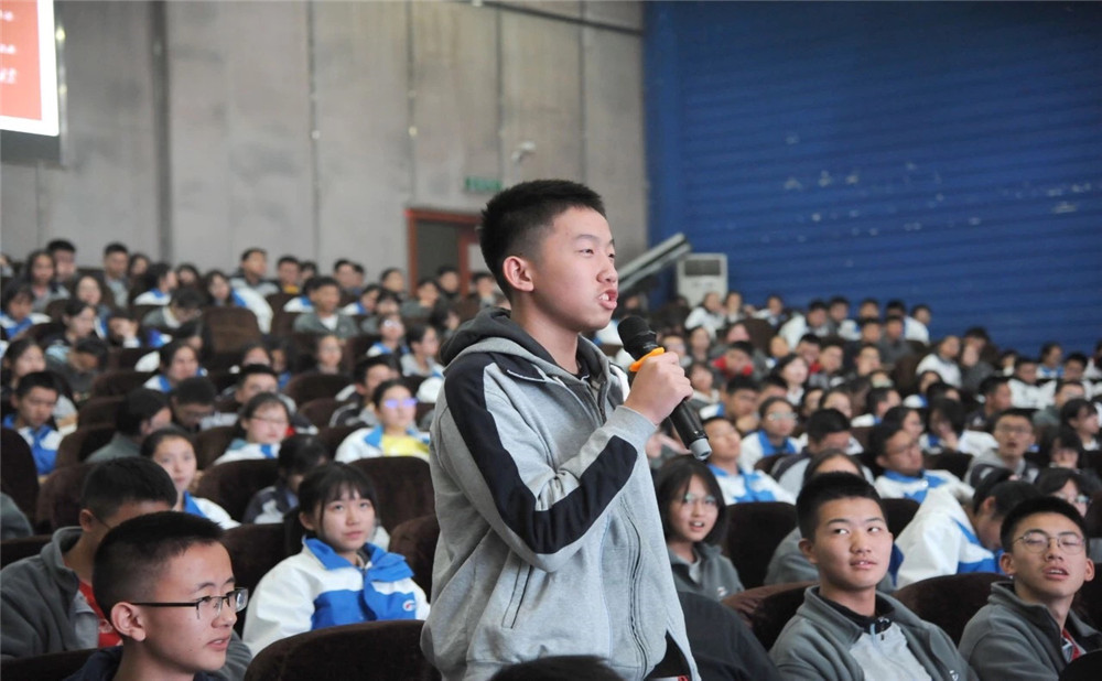 成都棠湖外國語學校怎么樣？