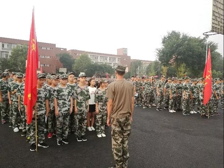 華潤高級中學(xué)的升學(xué)率怎么樣？"華潤1.jpg"