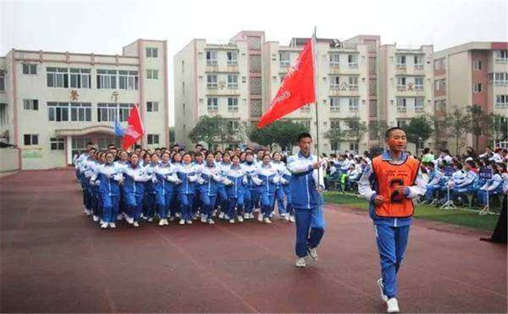 大邑縣實(shí)驗中學(xué)的高考升學(xué)率是多少？
