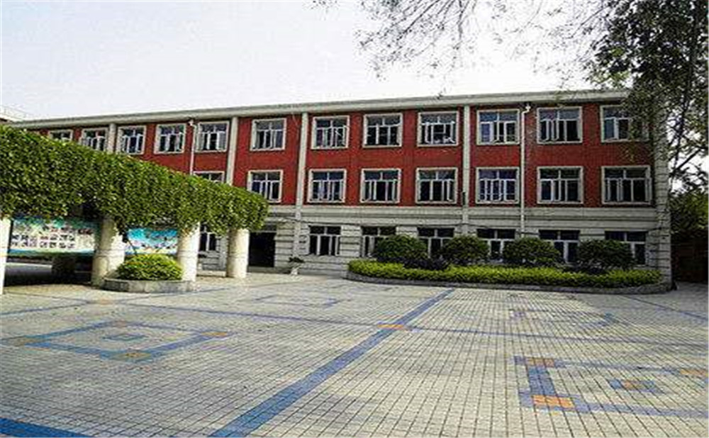 成都樹德中學近三年的錄取分數是多少？