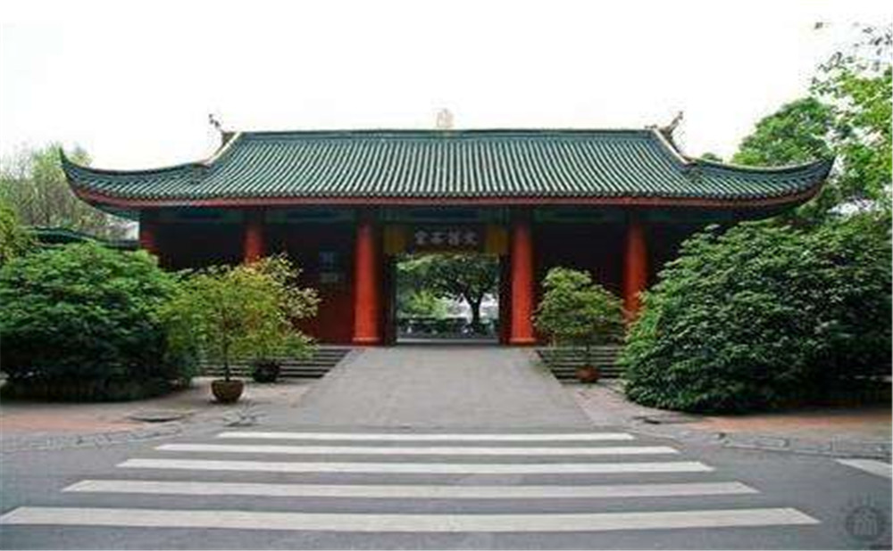 成都石室中學(xué)2020年招生標(biāo)準(zhǔn)是什么？