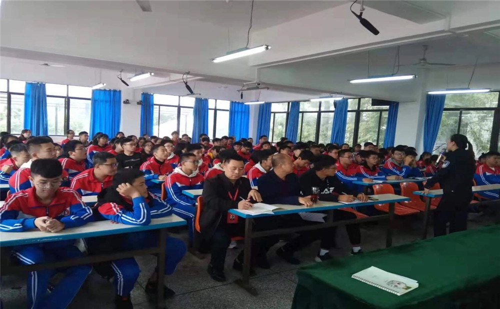 成都文武學(xué)校2020年招生標(biāo)準(zhǔn)是什么？