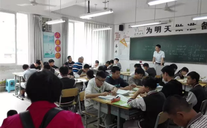 北大附中成都新津?yàn)槊鲗W(xué)校的住宿環(huán)境怎么樣？