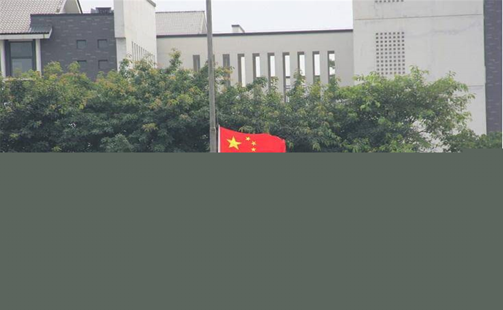 石室白馬中學(xué)近三年的錄取分?jǐn)?shù)是多少分？