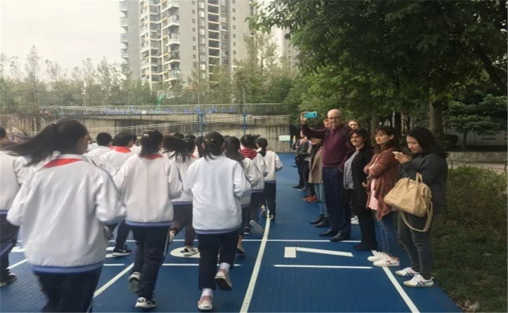 成都市第三中學本科升學率是多少？