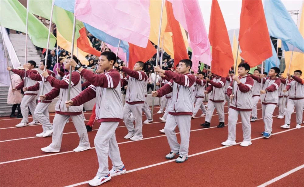 成都教科院附屬學校宿舍怎么樣？