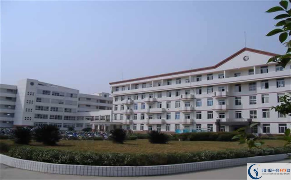 2020年龍泉二中的升學(xué)率有多少？
