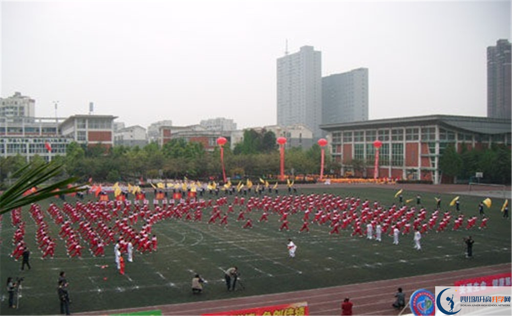 成都文武學(xué)校的實(shí)驗(yàn)班怎么樣？