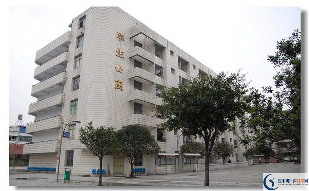 2020邛崍二中的升學(xué)率有多少？