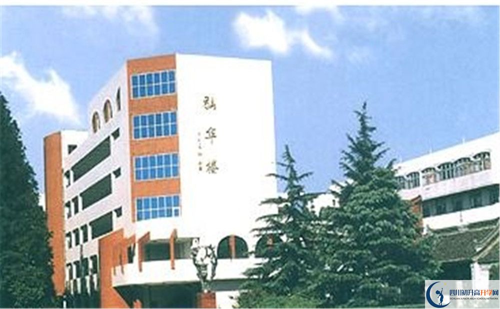 上泰興中學(xué)的分?jǐn)?shù)線是多少？