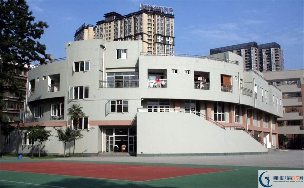 成都市鹽道街中學(xué)2020年清華北大人數(shù)是多少？