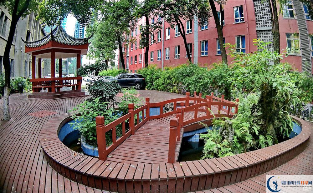 通錦中學(xué)住宿條件怎么樣？