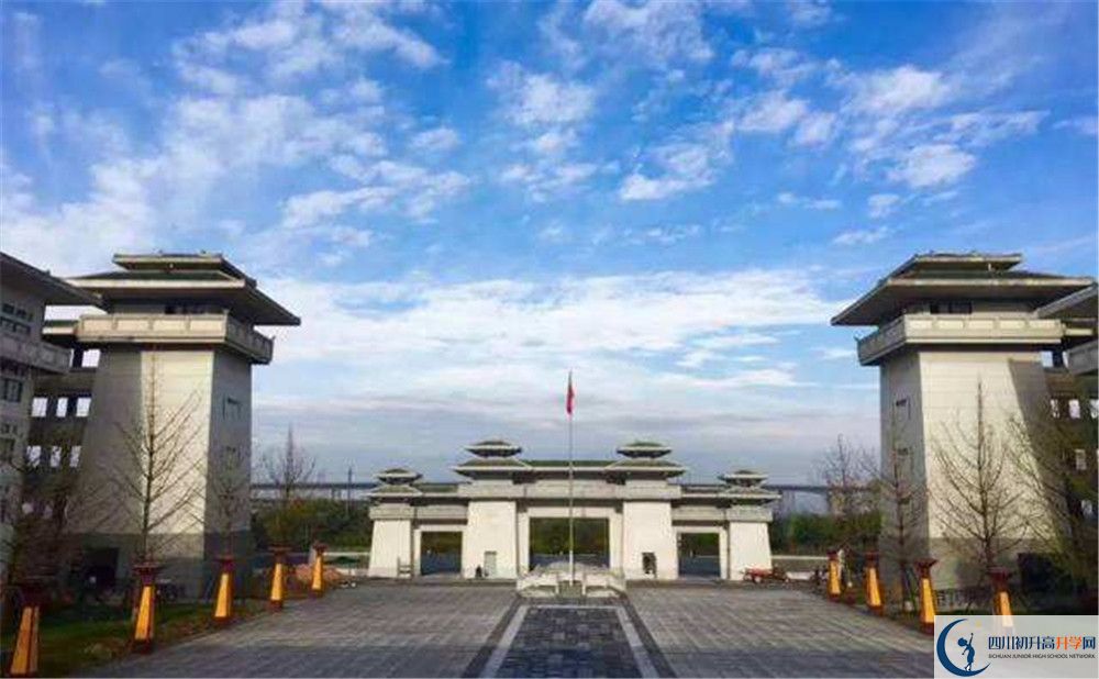 成都石室中學(xué)初升高自主招生錄取線是多少分？
