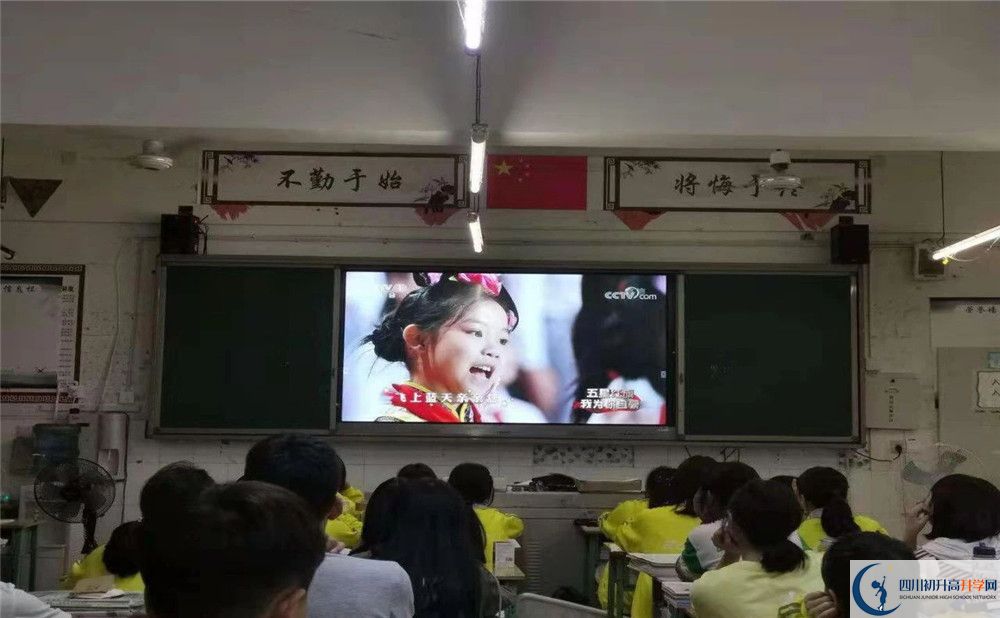 石橋中學(xué)初升高向外地招生嗎？