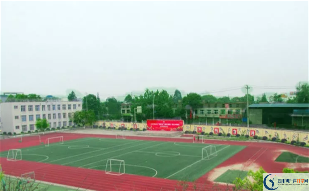 青白江中學初升高向外地招生嗎？