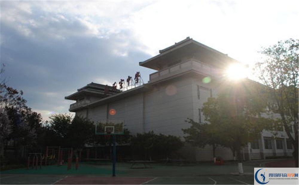 成都石室中學(xué)北湖校區(qū)2020年保送清華北大的人數(shù)有多少？