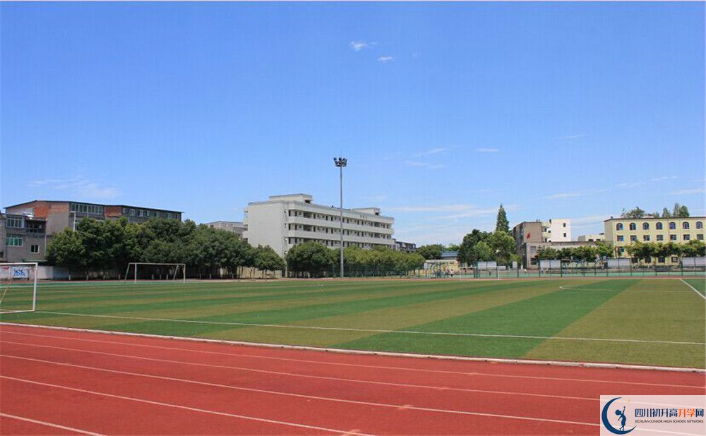 成都市籍田中學(xué)招生考試科目有哪些？