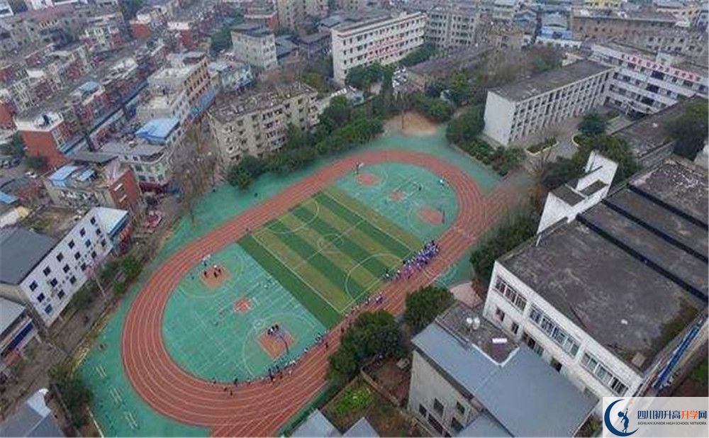 竹篙中學(xué)初升高難不難？