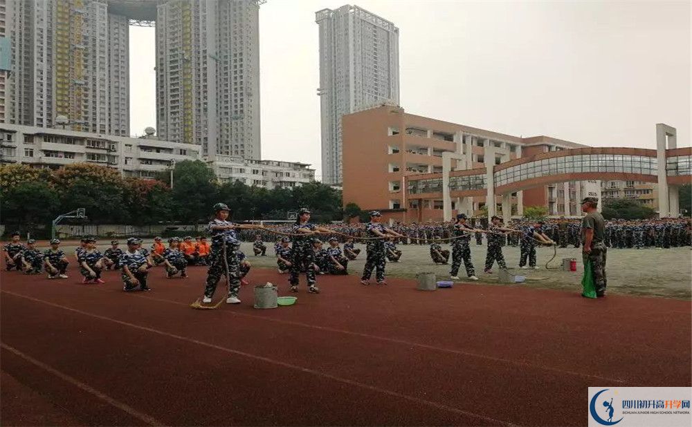 成都十二中（四川大學(xué)附屬中學(xué)）是重點(diǎn)中學(xué)嗎？
