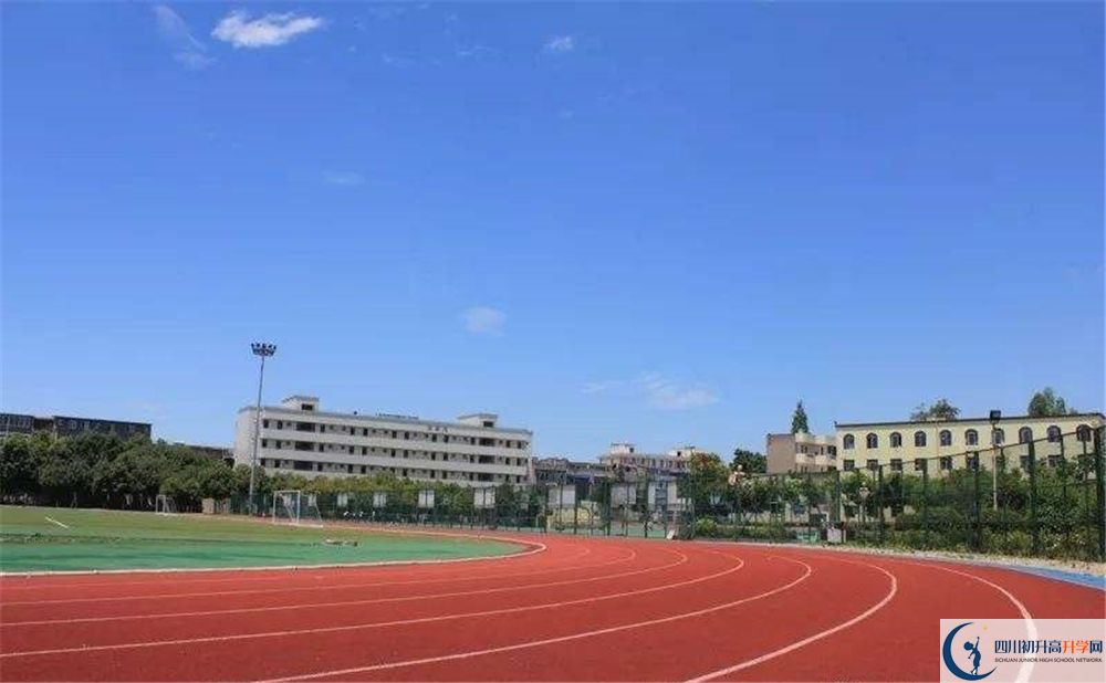成都市籍田中學(xué)在全國(guó)高中排名是多少？