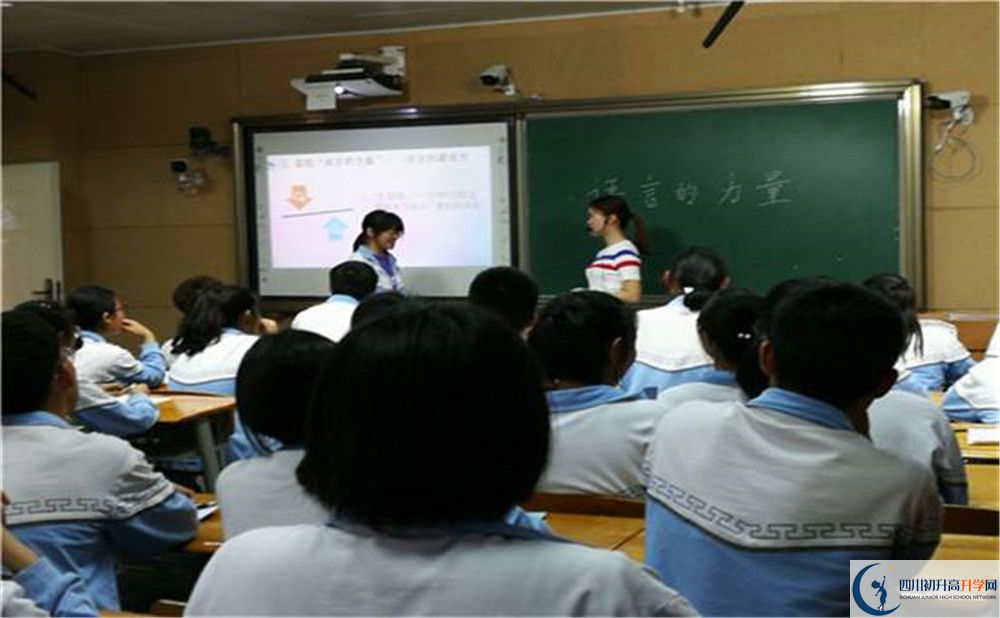 華潤高級中學(xué)2020年高三文綜測試題難嗎？