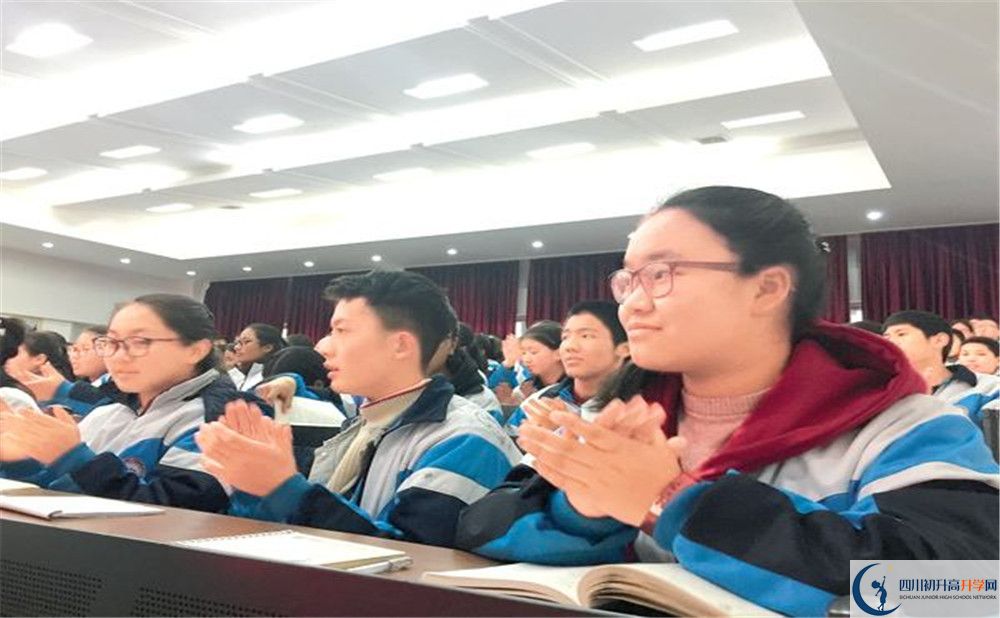 成都西藏中學(xué)高2020屆高三階段檢測試題語文難嗎？