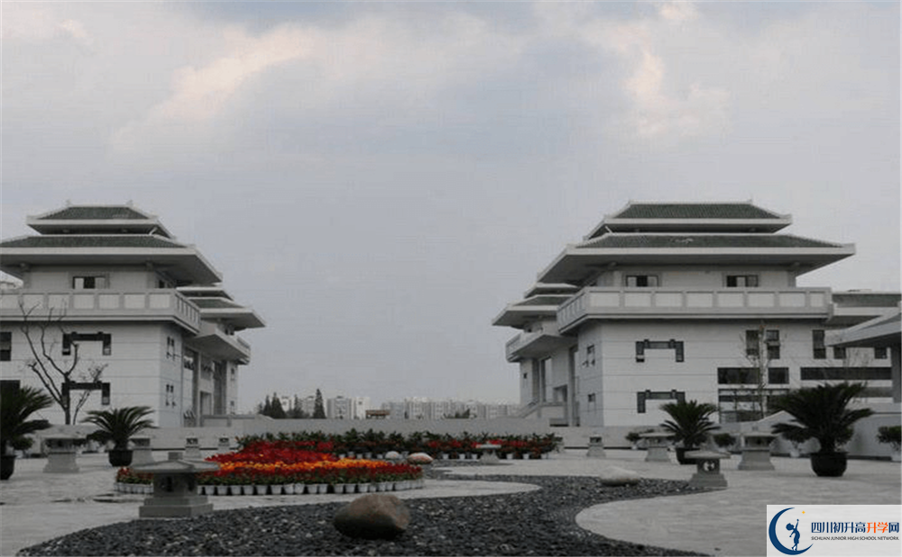 成都石室中學(xué)北湖校區(qū)國際部怎么考？