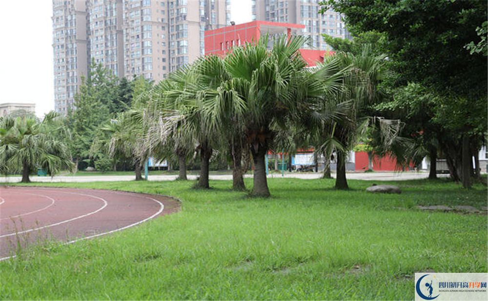 成都南開為明學(xué)校高中分班考試難嗎？