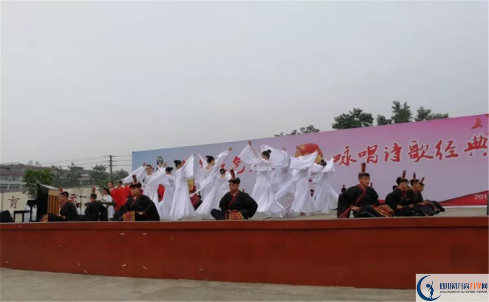 濛陽中學(xué)實(shí)驗(yàn)班學(xué)費(fèi)貴嗎？