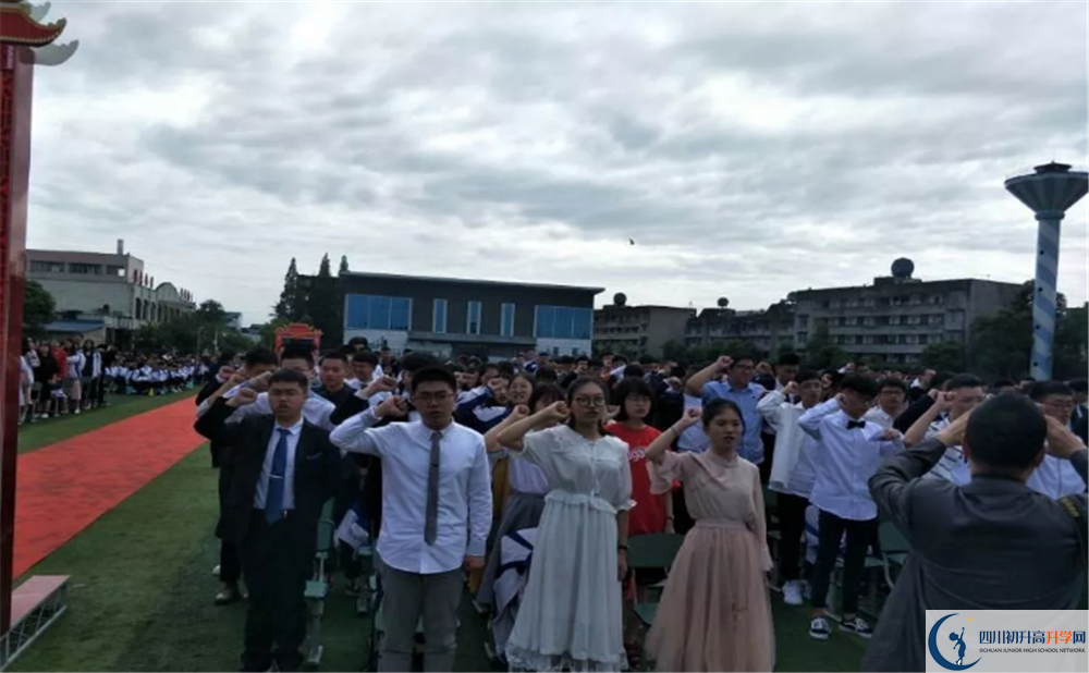 高埂中學(xué)平行班中考重點(diǎn)率是多少？