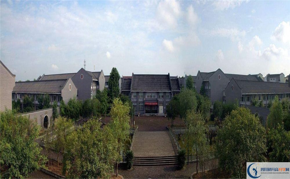 安仁中學(xué)平行班中考重點(diǎn)率是多少？