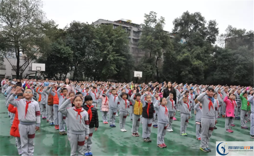 成都市石室聯(lián)中蜀華分校軍訓(xùn)多久？