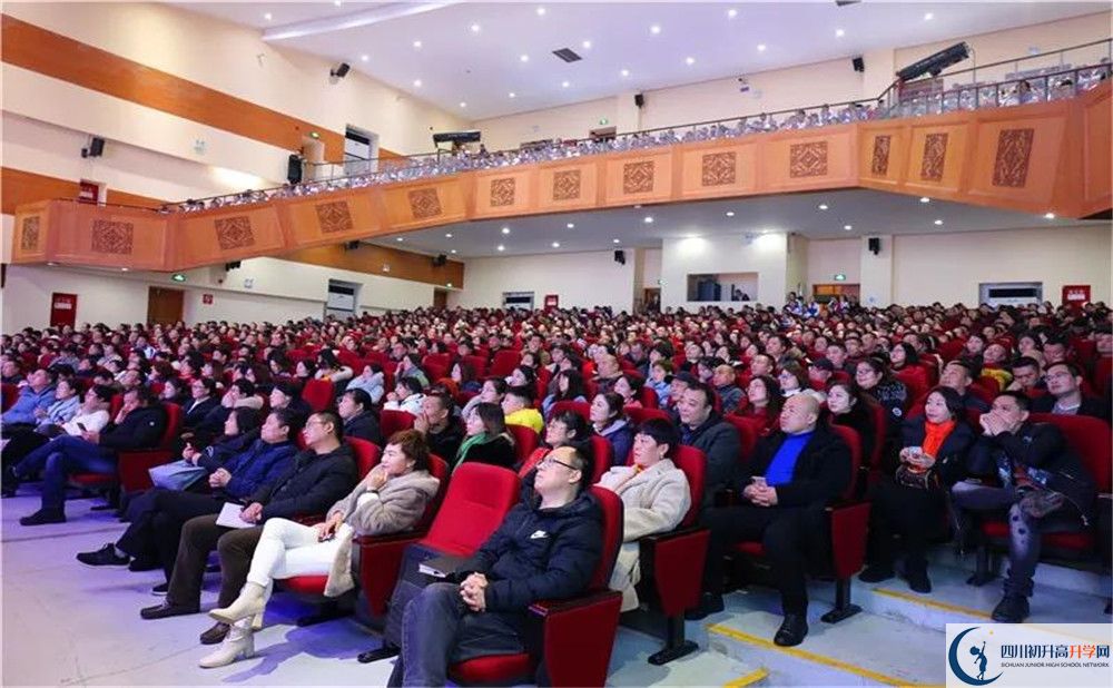 成都石室中學(xué)北湖校區(qū)2020年高考人數(shù)是多少？