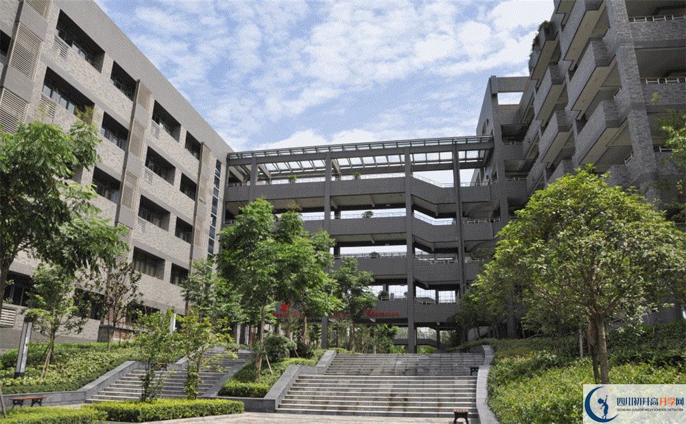石室天府中學2020年高考人數是多少？