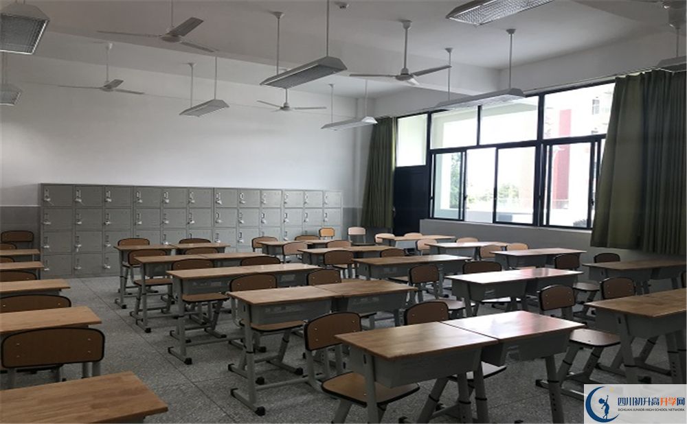 成都西川中學(xué)?高三診斷考試時(shí)間怎么安排的？