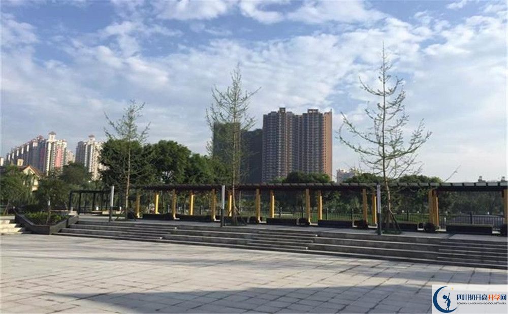2020年三原外國語學(xué)校初升高考試時間是否有調(diào)整？