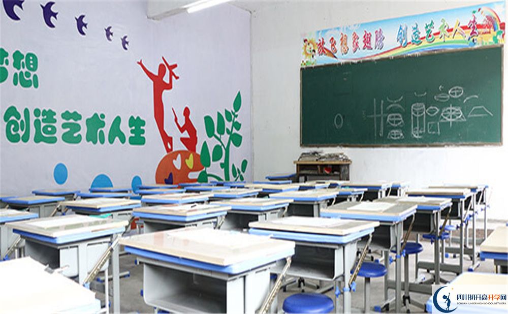 長寧縣培風中學今年招生時間安排，有什么變化？